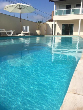 Itanhaém Maravilhosa, Bilhar, Sky, WiFi, Piscina e churrasqueira grande, Gramado, Casa linda de alto padrão a 600m praia